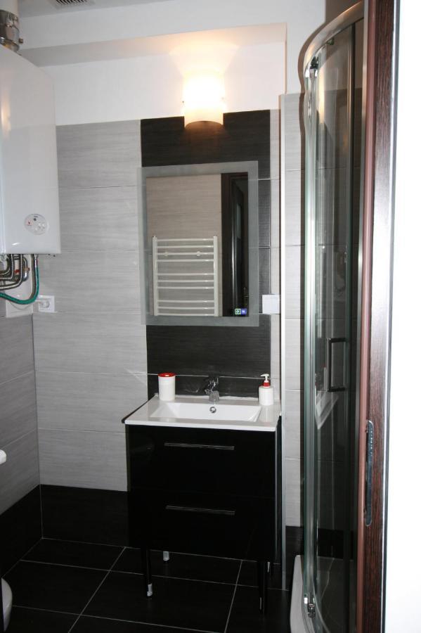 Dom Sapiehy Aparthotel คราคูฟ ภายนอก รูปภาพ