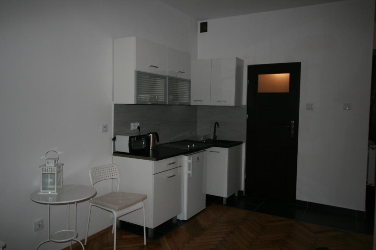 Dom Sapiehy Aparthotel คราคูฟ ภายนอก รูปภาพ