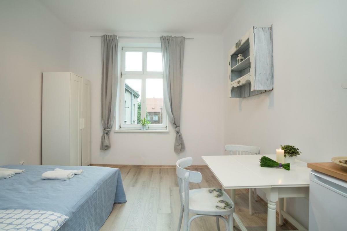 Dom Sapiehy Aparthotel คราคูฟ ภายนอก รูปภาพ