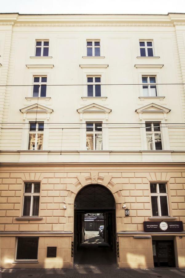 Dom Sapiehy Aparthotel คราคูฟ ภายนอก รูปภาพ
